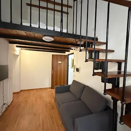 Domus Lupa Apartment