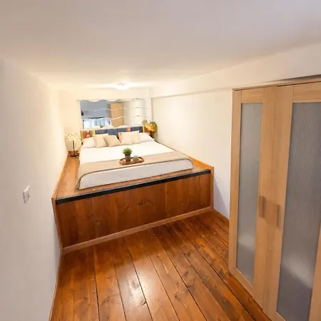 Apartment Domus Lupa Rome